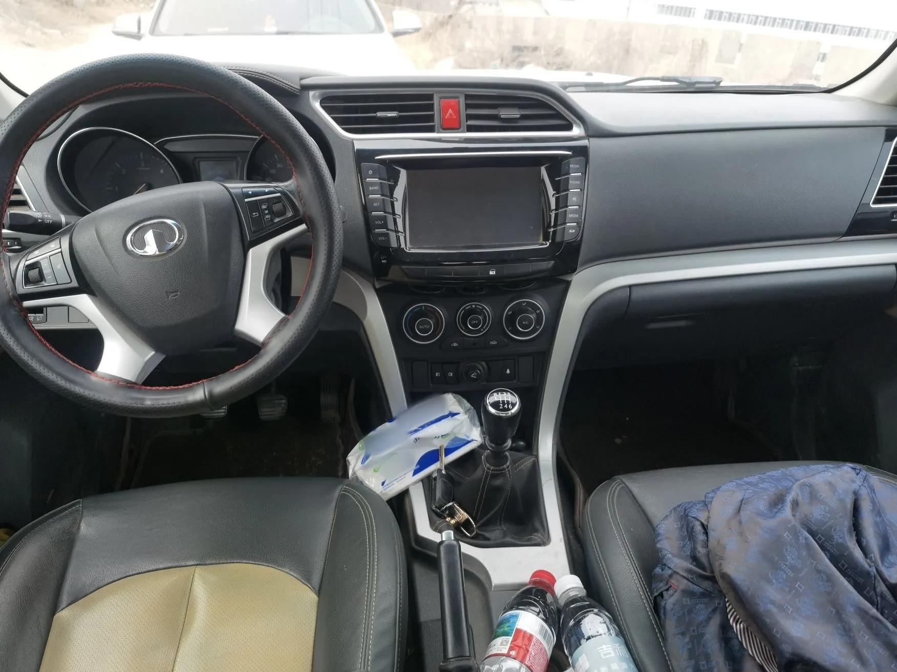 Great Wall Wingle 6 2014 2.0T Two-Wheel Drive Elite Version 4D20B — миниатюра 10