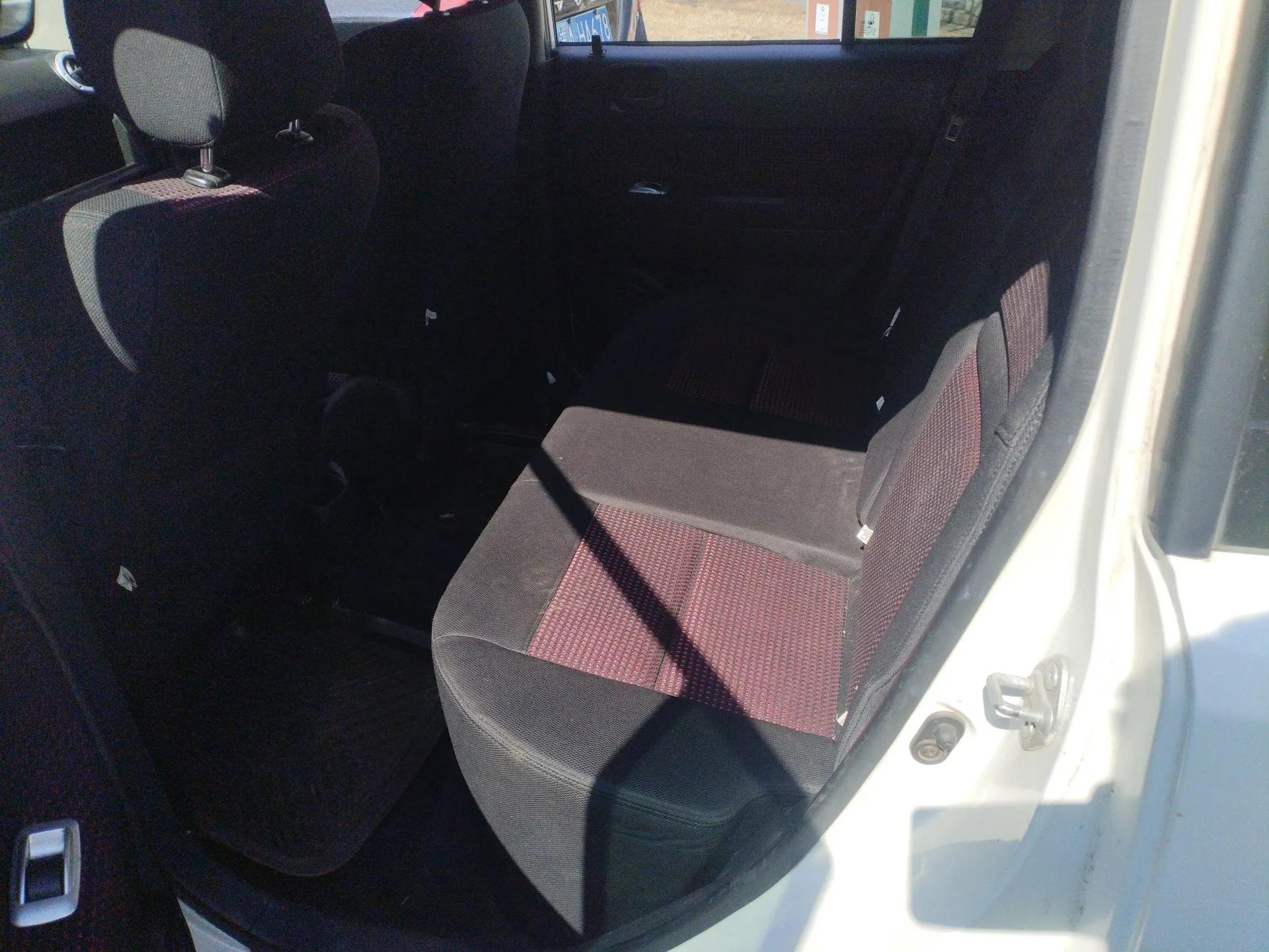 Great Wall M2 2010 1.5L Manual Luxury Edition — миниатюра 18
