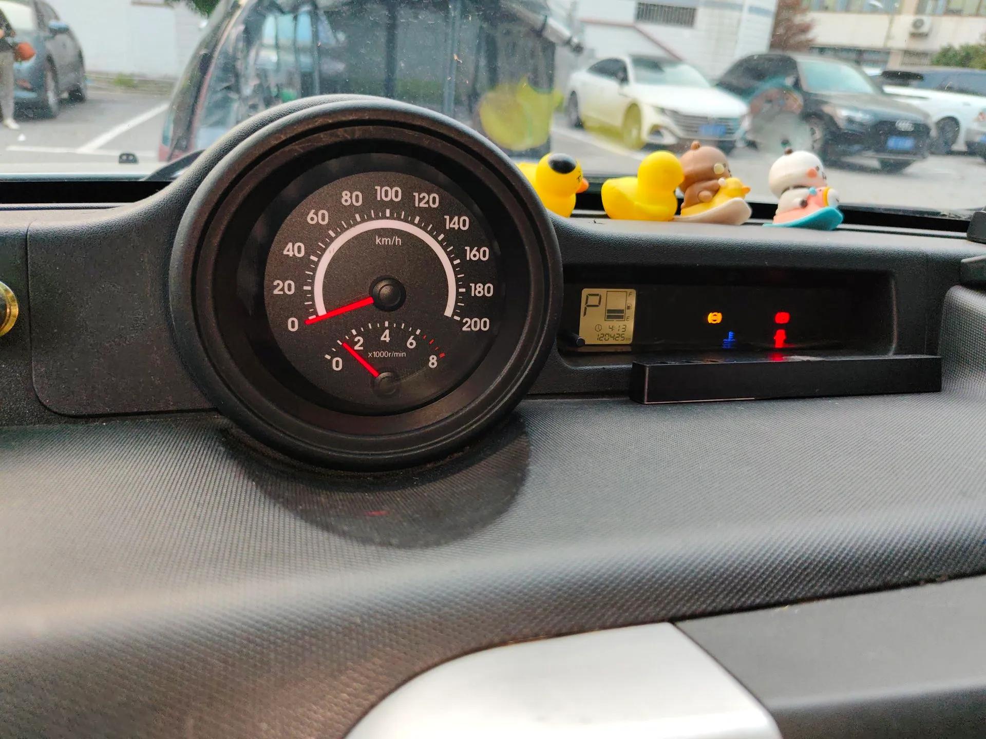 Great Wall M2 2010 1.5L CVT Luxury Edition — миниатюра 12