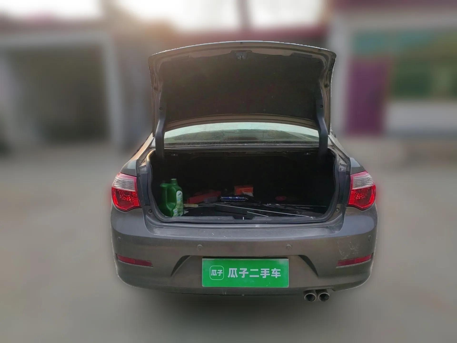 Great Wall C50 2012 1.5T Manual Fashion Edition — миниатюра 20