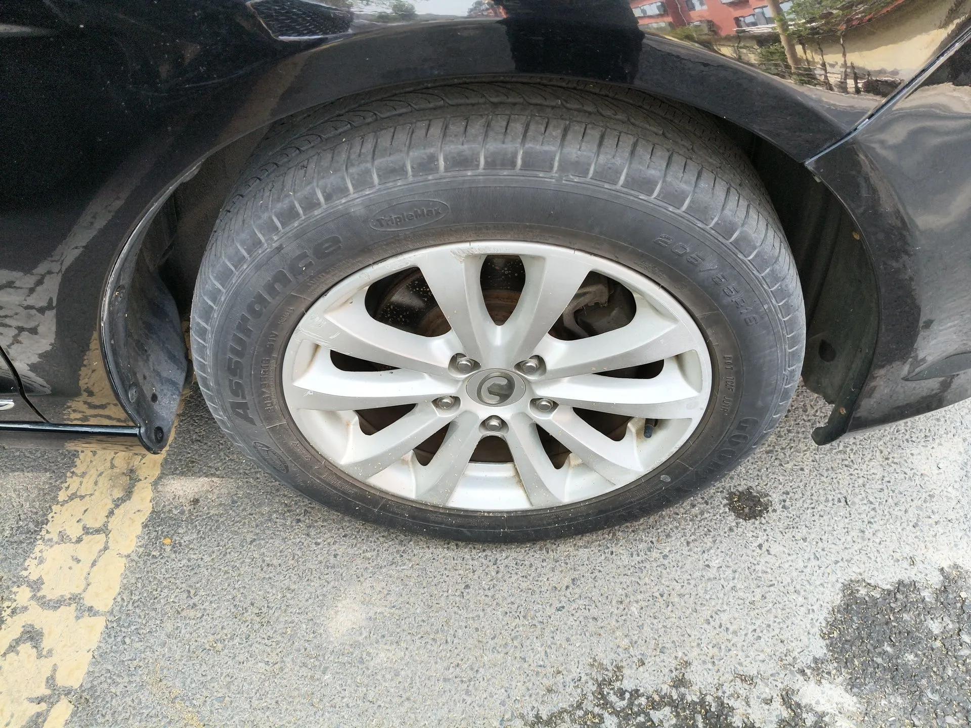 Great Wall C50 2012 1.5T Manual Fashion Edition — миниатюра 8