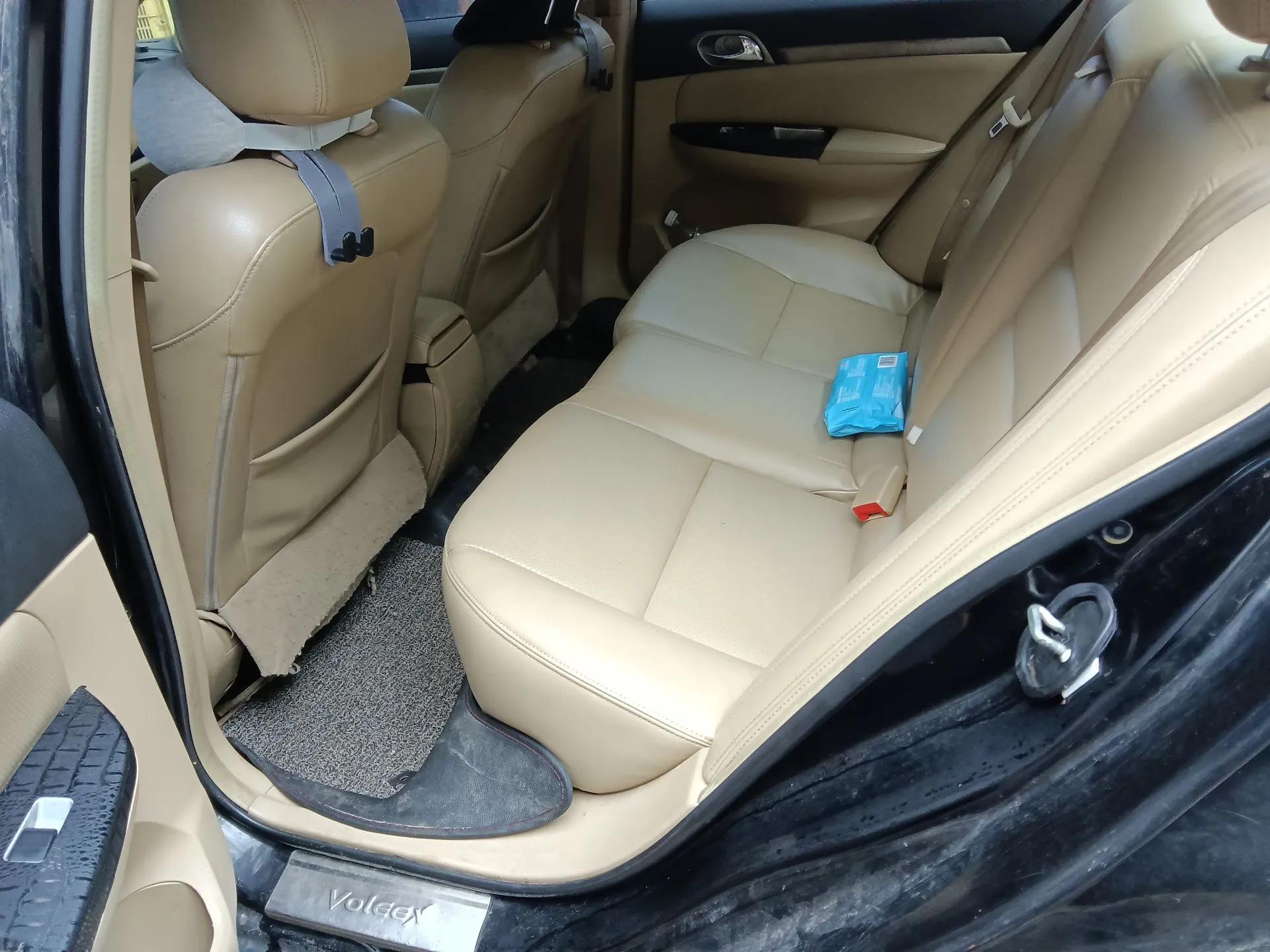 Great Wall C50 2012 1.5T Manual Fashion Edition — миниатюра 18