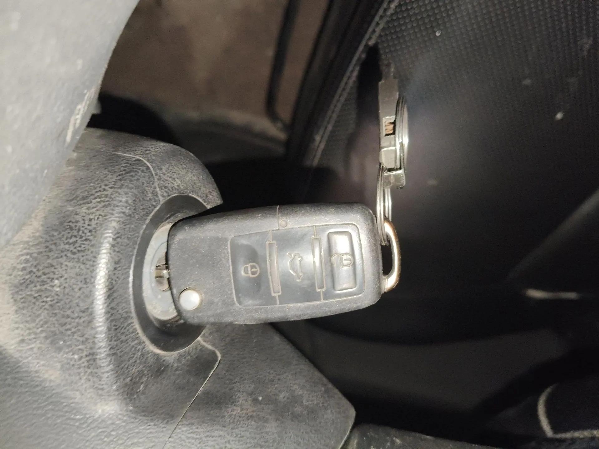 Great Wall V80 2012 1.5T Manual Yashang Trim — миниатюра 9