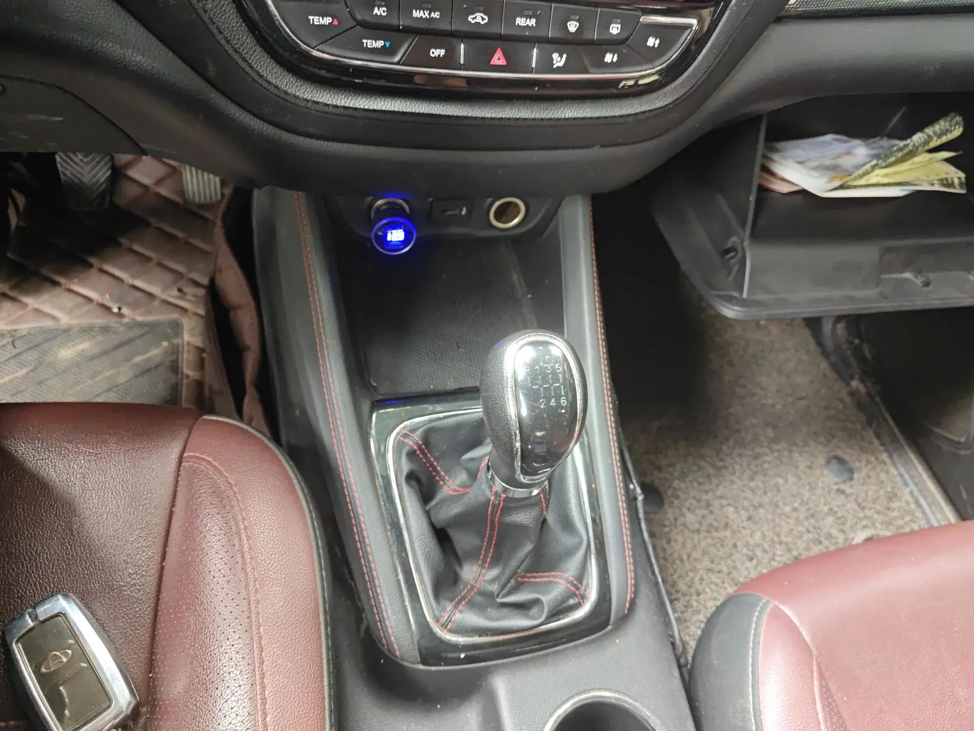 CHANGAN OSHAN A800 2017 1.5T Manual Luxury Model — миниатюра 15