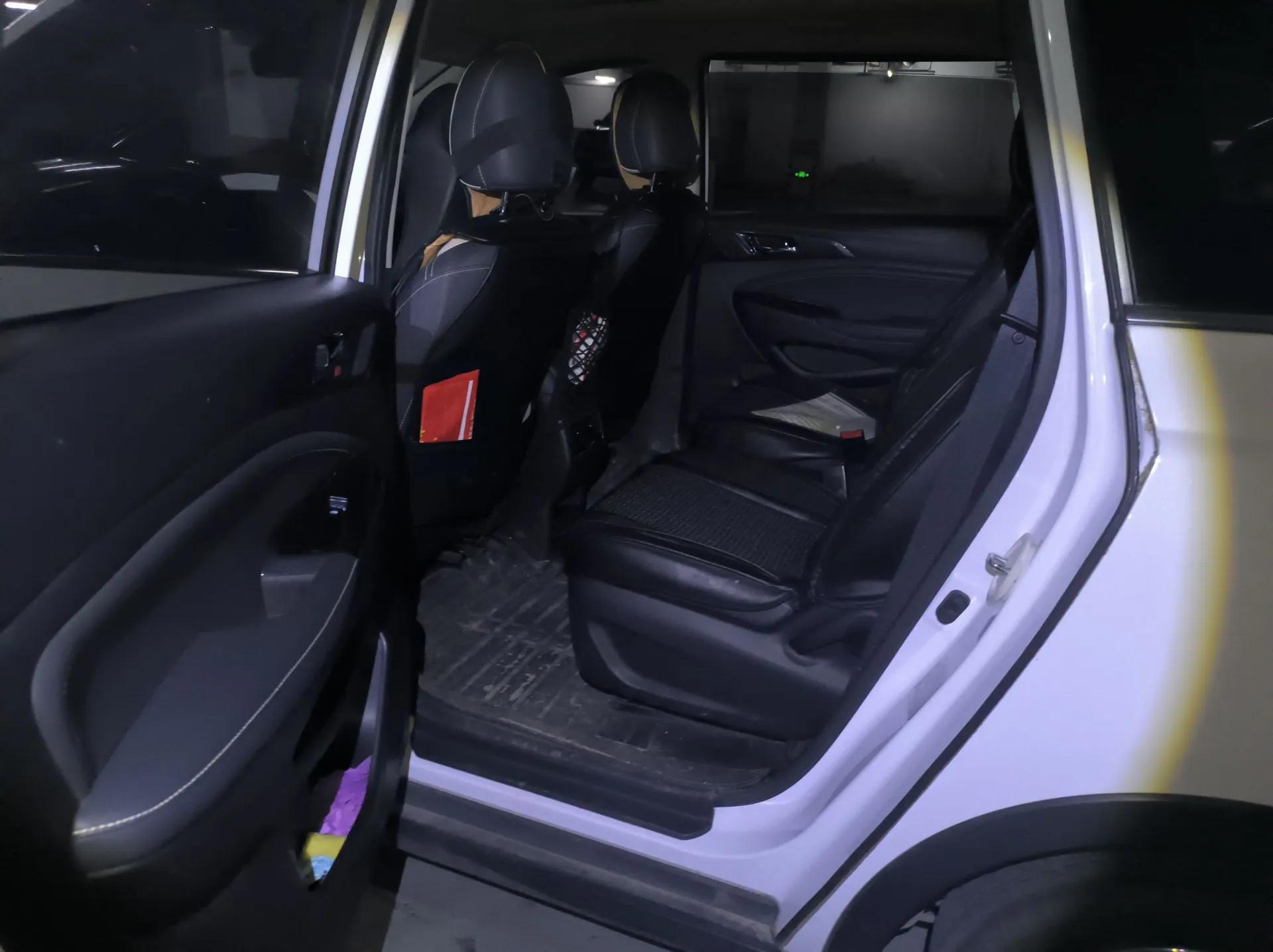 CHANGAN OSHAN A800 2018 1.5T Automatic Smart Network Version — миниатюра 18