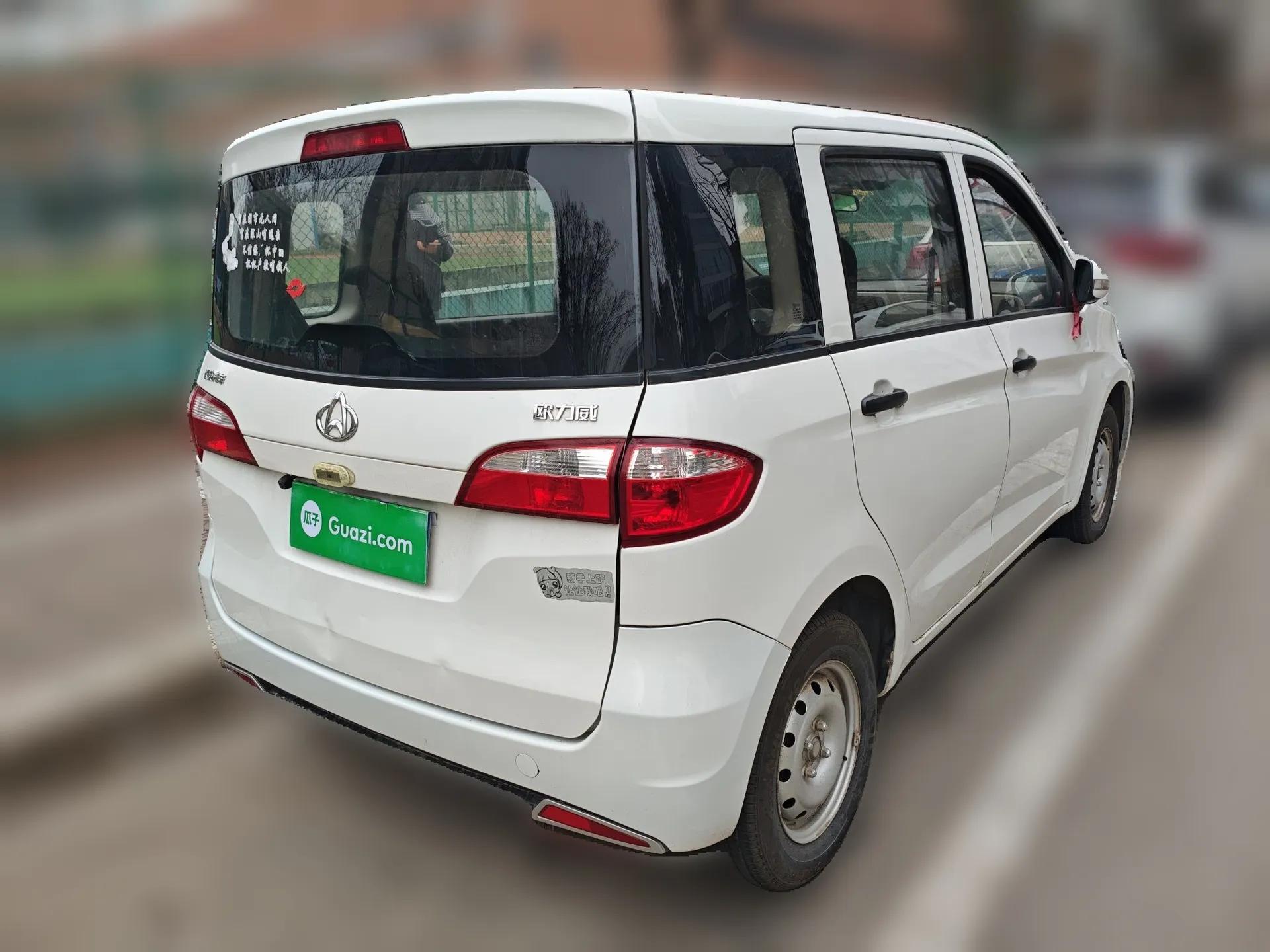 CHANGAN OSHAN Olisway 2015 1.2L Manual Enjoyment Model — миниатюра 6