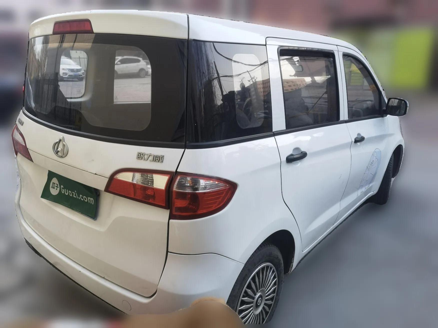 CHANGAN OSHAN Olisway 2015 1.2L Manual Enjoyment Model — миниатюра 6