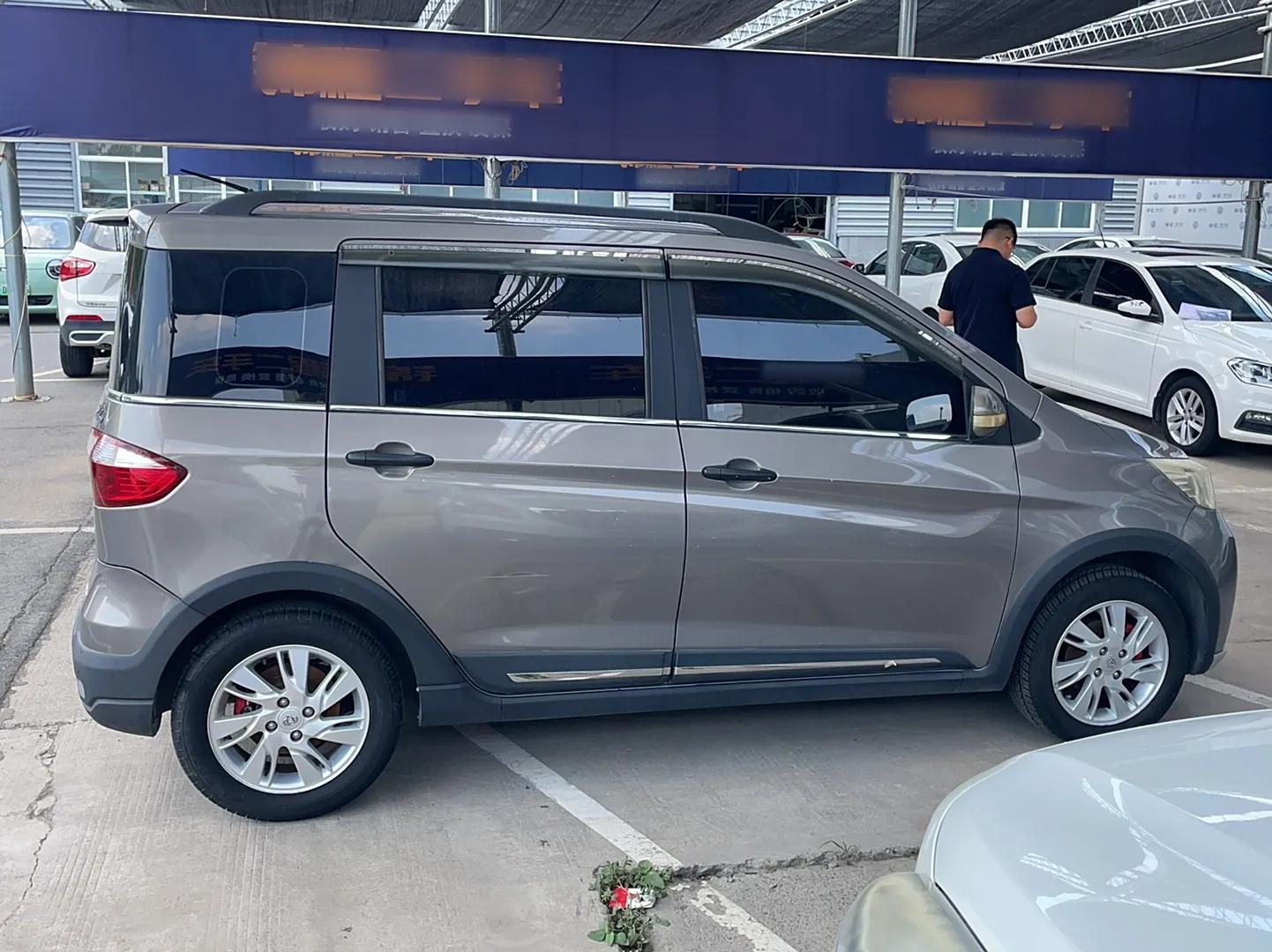 CHANGAN OSHAN Olisway 2013 1.4L Manual Jingxiang Model — миниатюра 3