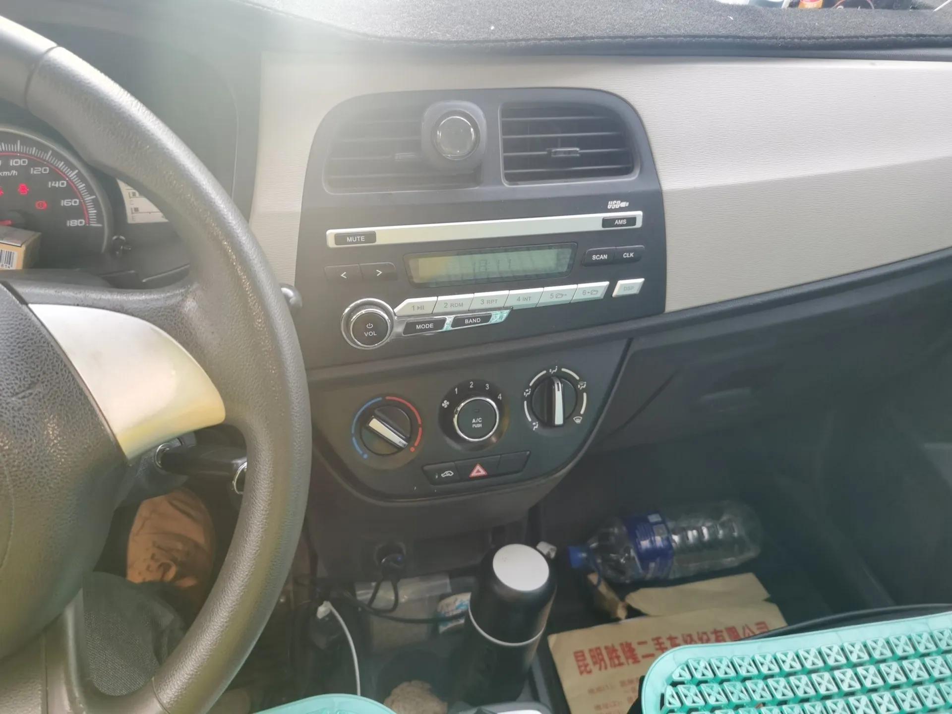 CHANGAN OSHAN Olisway 2013 1.2L Manual Comfort Model — миниатюра 14