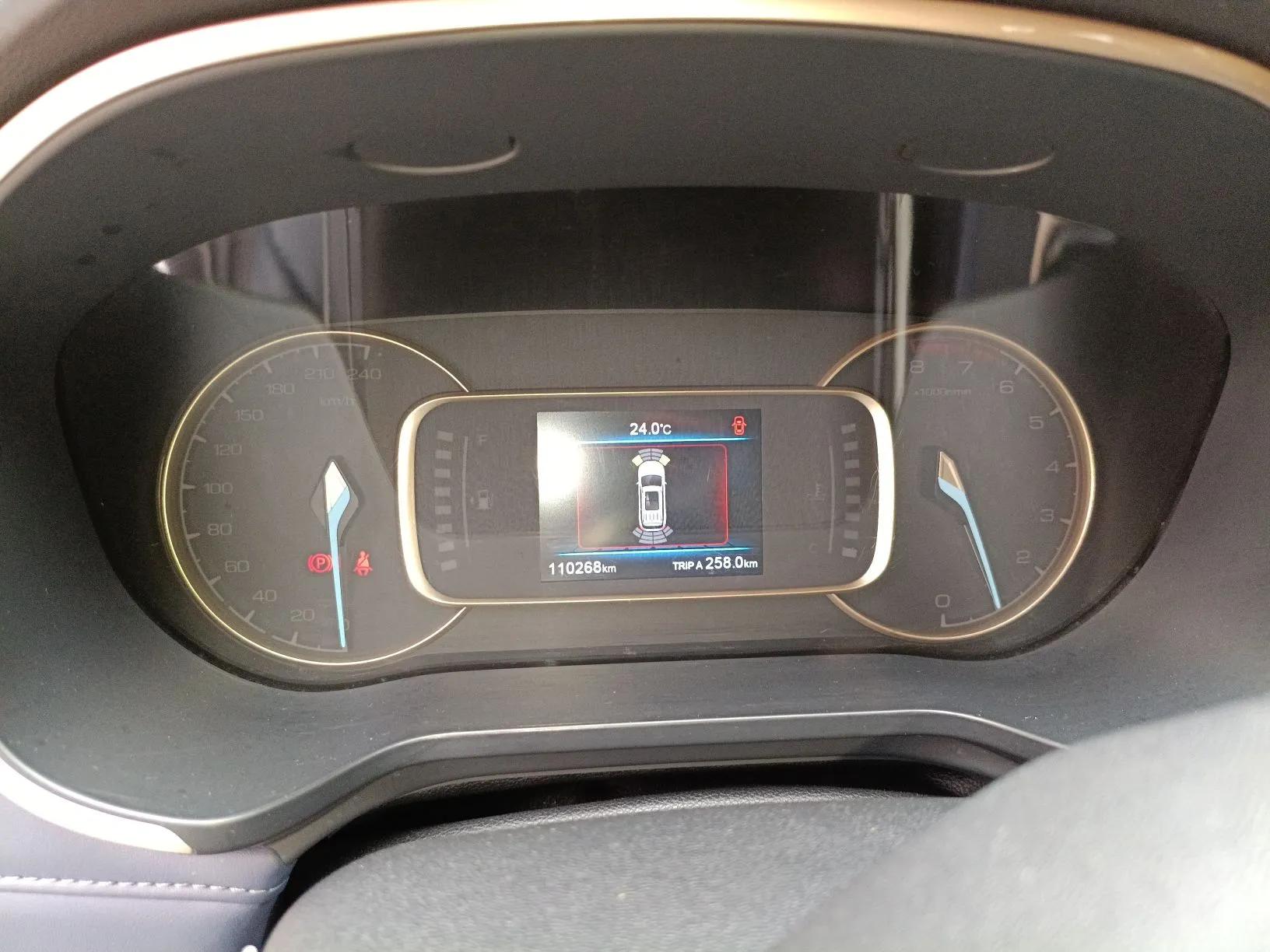 CHANGAN OSHAN COS1 2020 1.5T Manual Fashionable Smart Connectivity 7-Seater — миниатюра 12