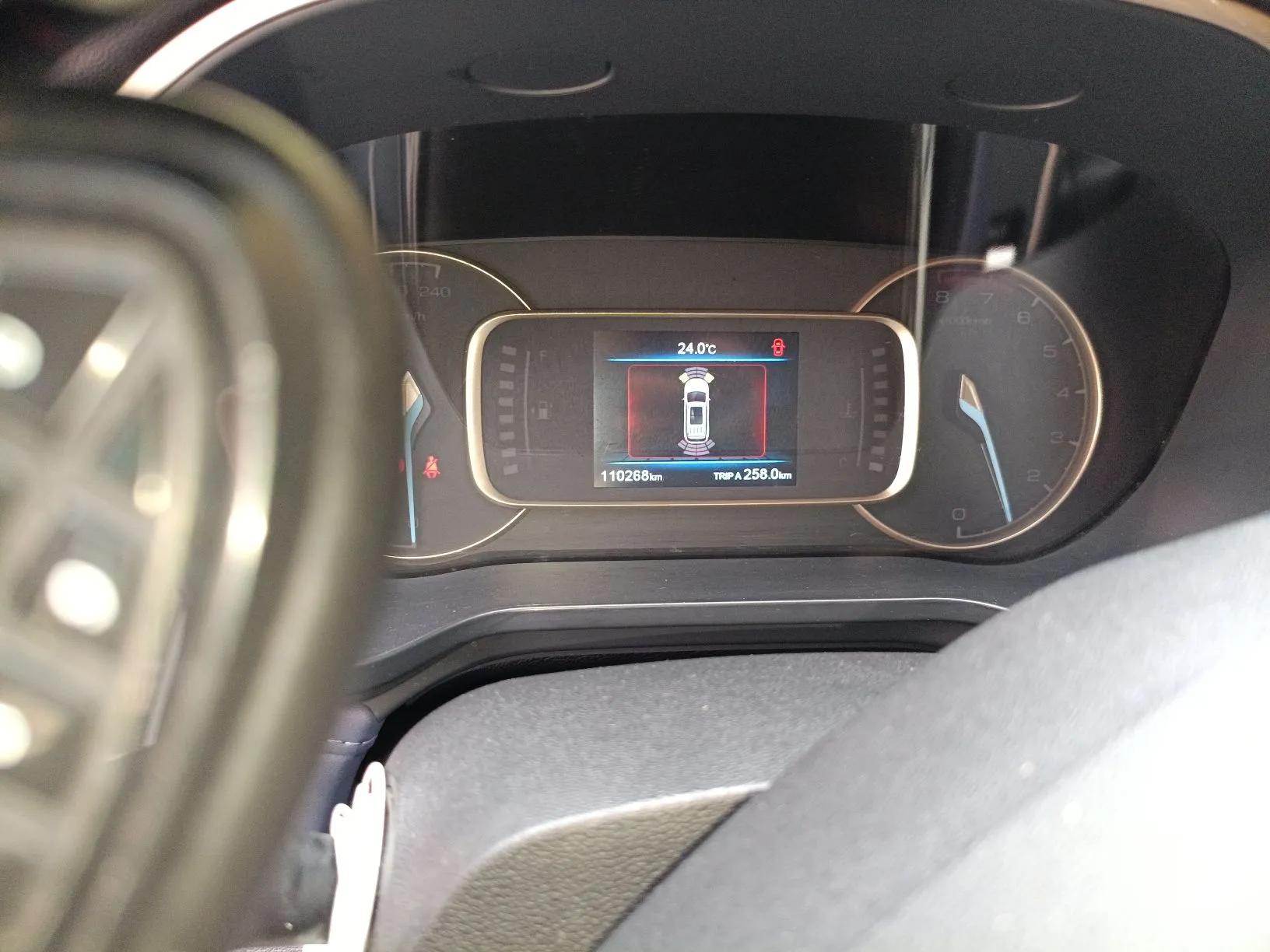 CHANGAN OSHAN COS1 2020 1.5T Manual Fashionable Smart Connectivity 7-Seater — миниатюра 13