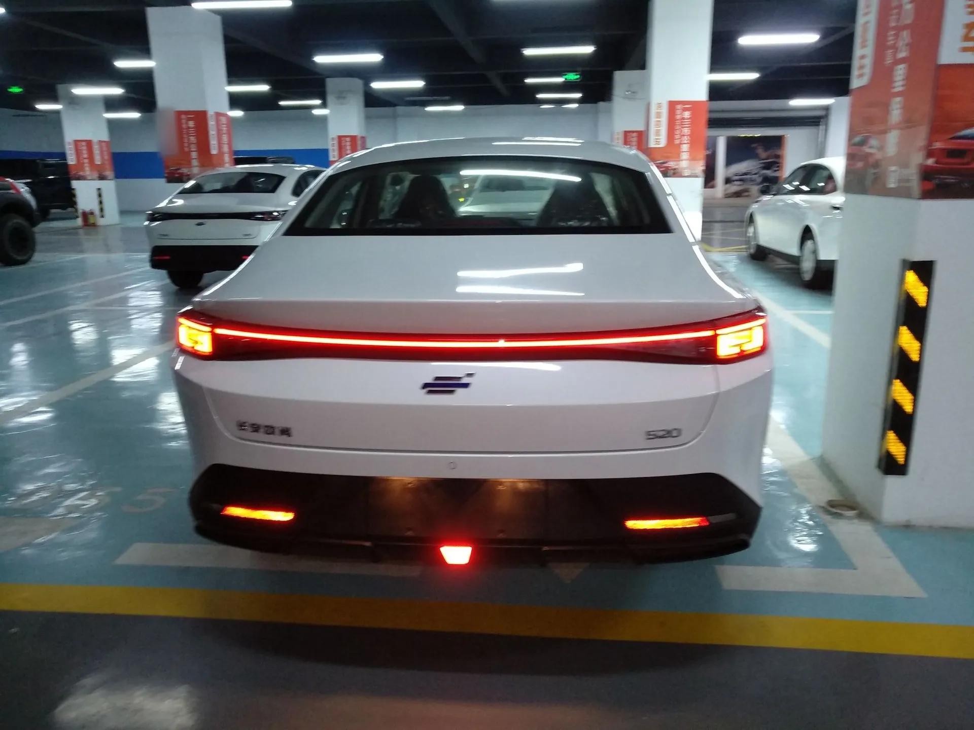 CHANGAN OSHAN 520 2025 Standard Edition — миниатюра 3