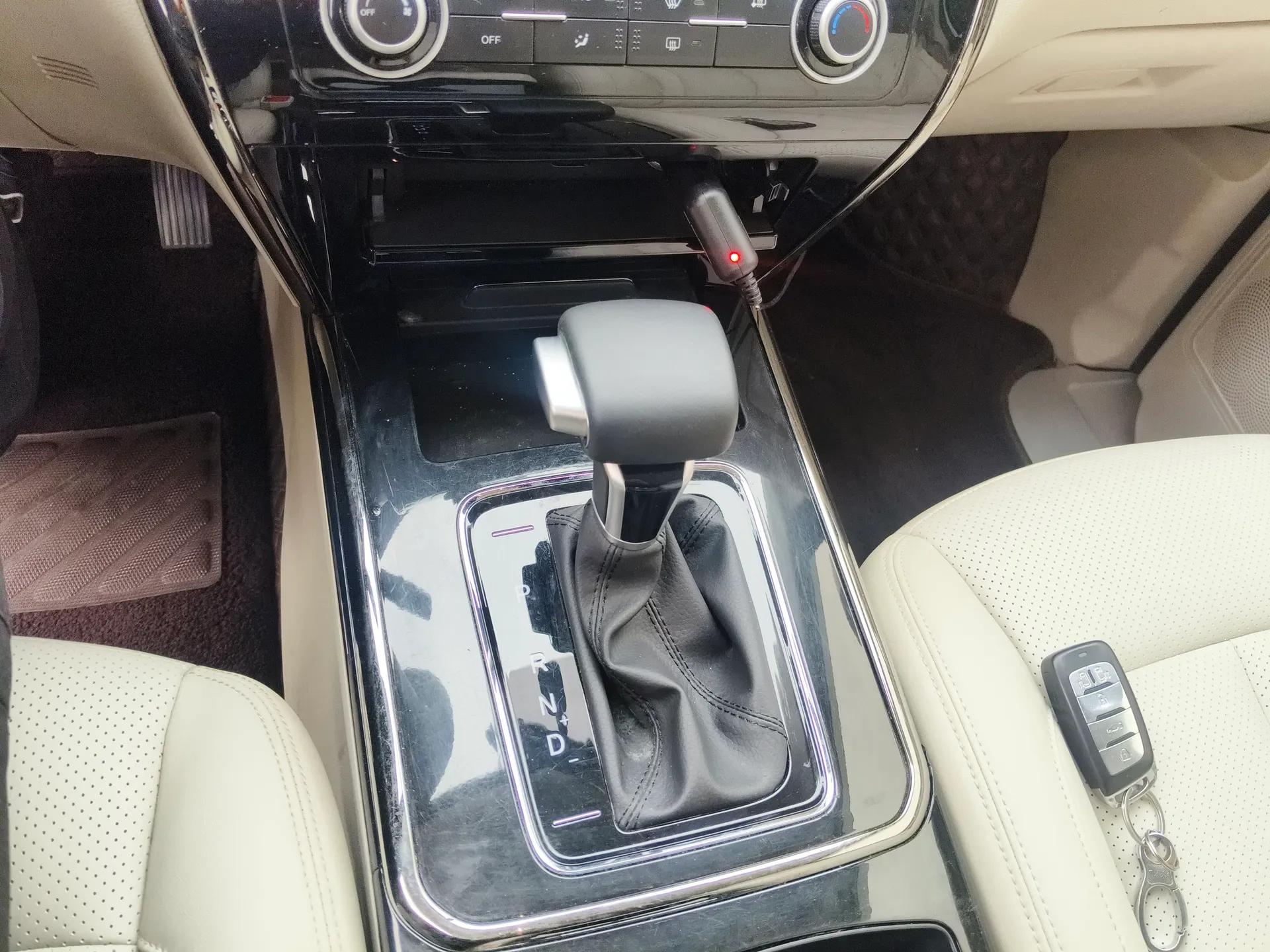 CHANGAN OSHAN Cosmos 2022 1.5T Automatic Business Model — миниатюра 17