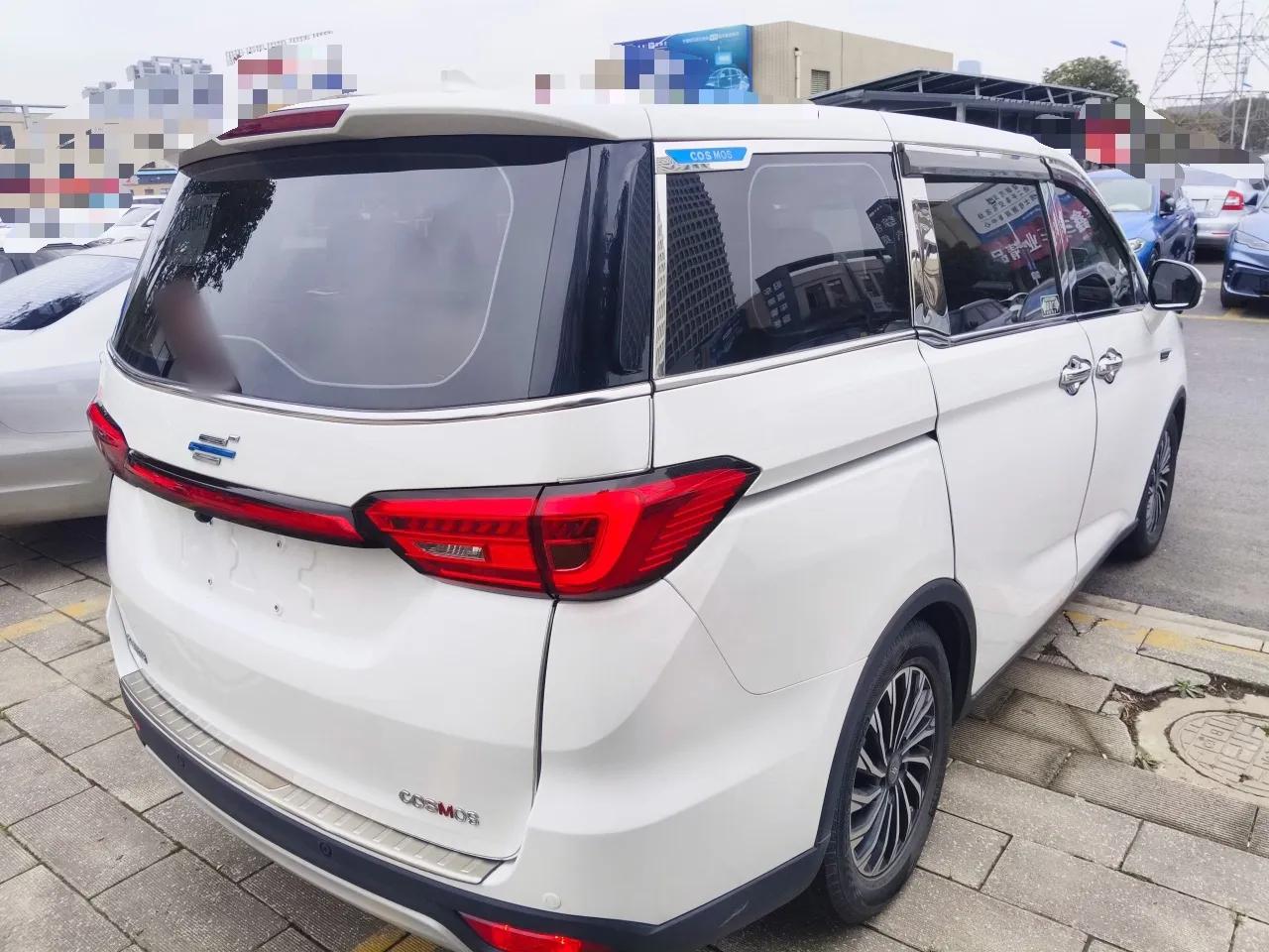 CHANGAN OSHAN Cosmos 2022 1.5T Automatic Business Model — миниатюра 6