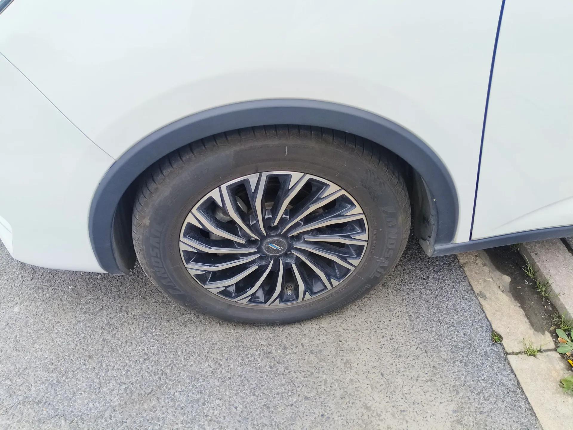 CHANGAN OSHAN Cosmos 2022 1.5T Automatic Business Model — миниатюра 8