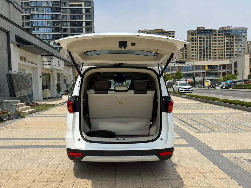 CHANGAN OSHAN Cosmos 2022 1.5T Automatic Business Model — миниатюра 11