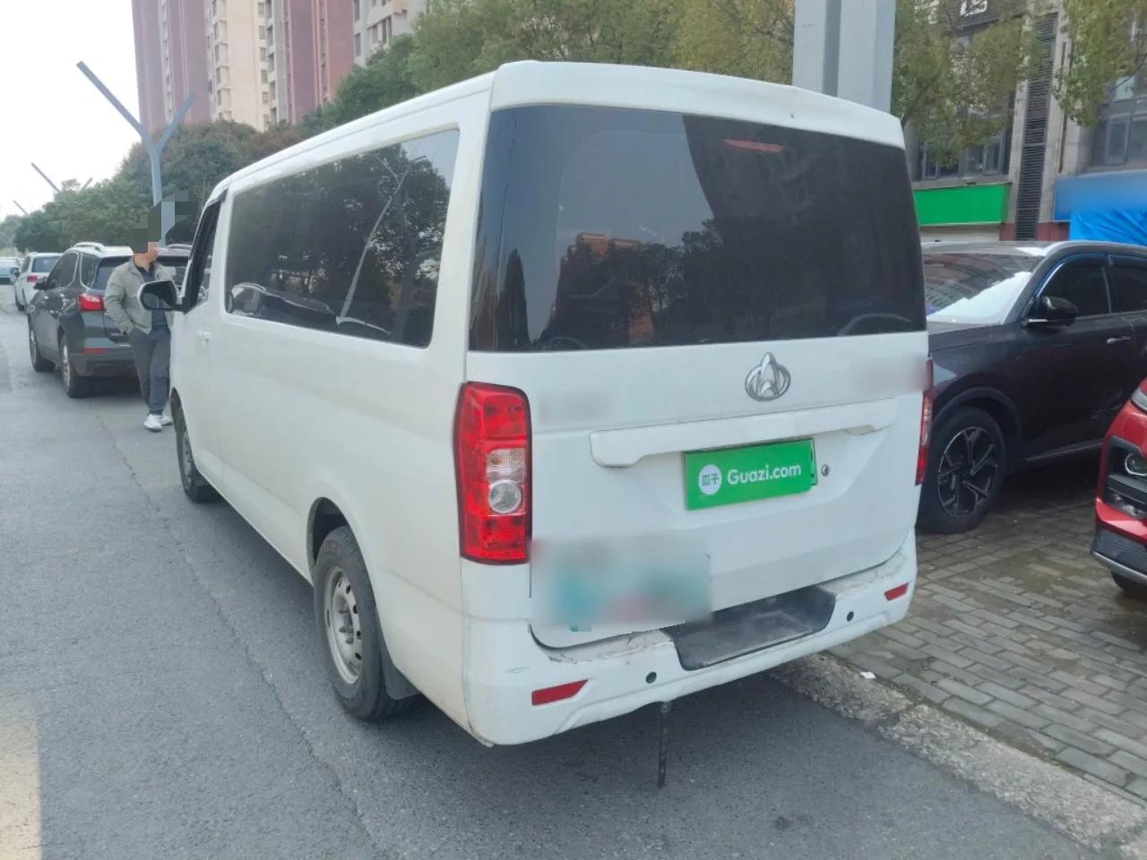 CHANGAN KAICHENG Ruixing EM80 2024 Liftback Comfort Version 6 Seats 41.86 kWh — миниатюра 4