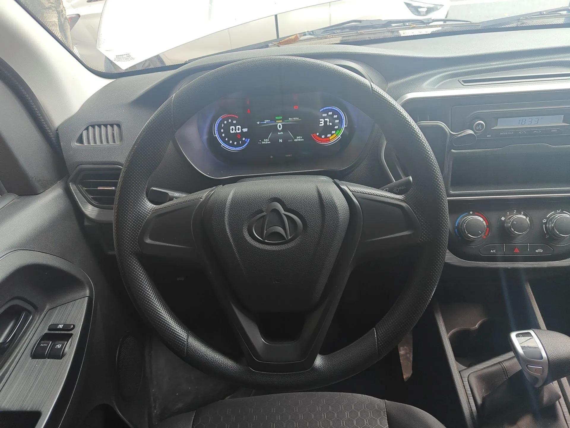 CHANGAN KAICHENG Ruixing EM60 2024 Comfort Model 6 Seats 41.86 kWh Liftback Doors — миниатюра 13