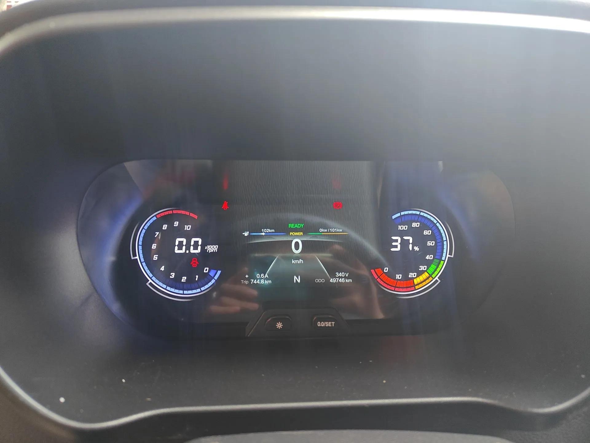 CHANGAN KAICHENG Ruixing EM60 2024 Comfort Model 6 Seats 41.86 kWh Liftback Doors — миниатюра 14