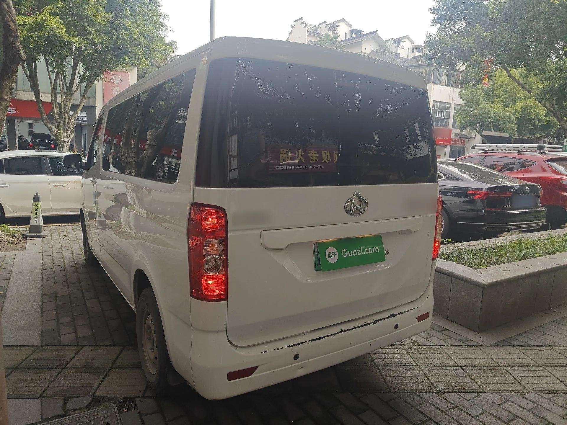 CHANGAN KAICHENG Ruixing EM60 2024 Comfort Model 6 Seats 41.86 kWh Liftback Doors — миниатюра 7
