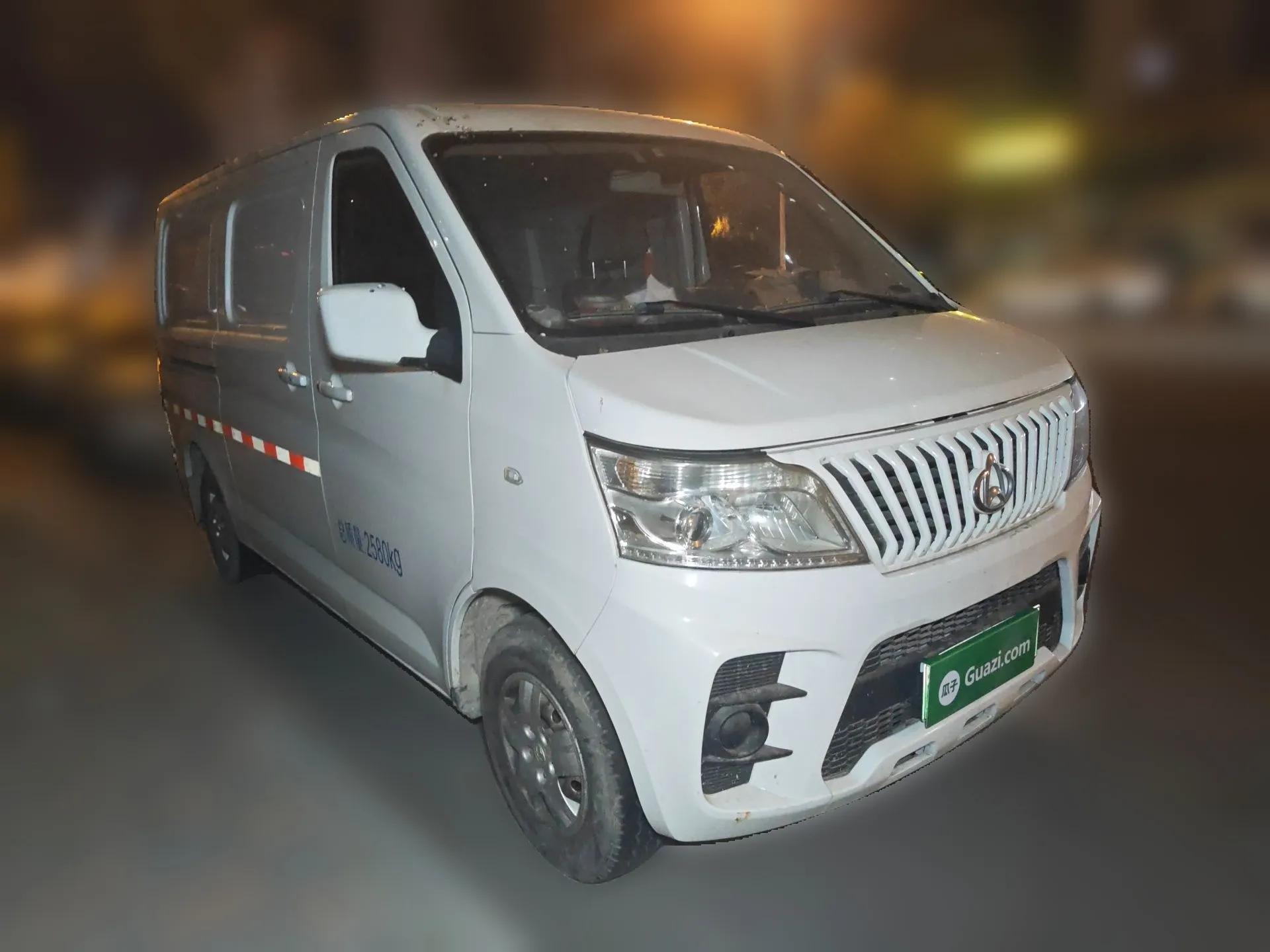 CHANGAN KAICHENG Ruixing EM60 2022 Pure Electric Van 4498 mm Long Flat Roof with Rear-Hinged Doors 2 Seats 60 kW 41.86 kWh — миниатюра 3