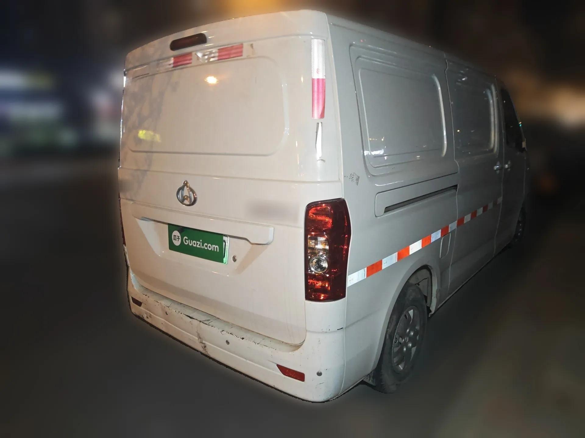 CHANGAN KAICHENG Ruixing EM60 2022 Pure Electric Van 4498 mm Long Flat Roof with Rear-Hinged Doors 2 Seats 60 kW 41.86 kWh — миниатюра 6