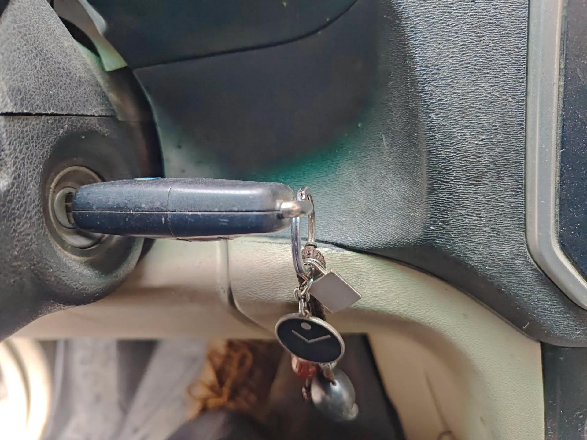 CHANGAN KAICHENG Shenqi F30 2016 1.5L Luxury Short-Wheelbase DAM15L — миниатюра 9