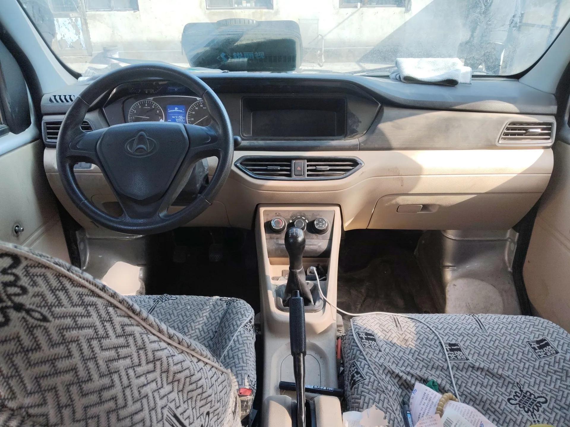 CHANGAN KUAYUE Xing V3 2023 1.3L Gasoline Comfort Model 5-Seater Passenger Vehicle — миниатюра 10