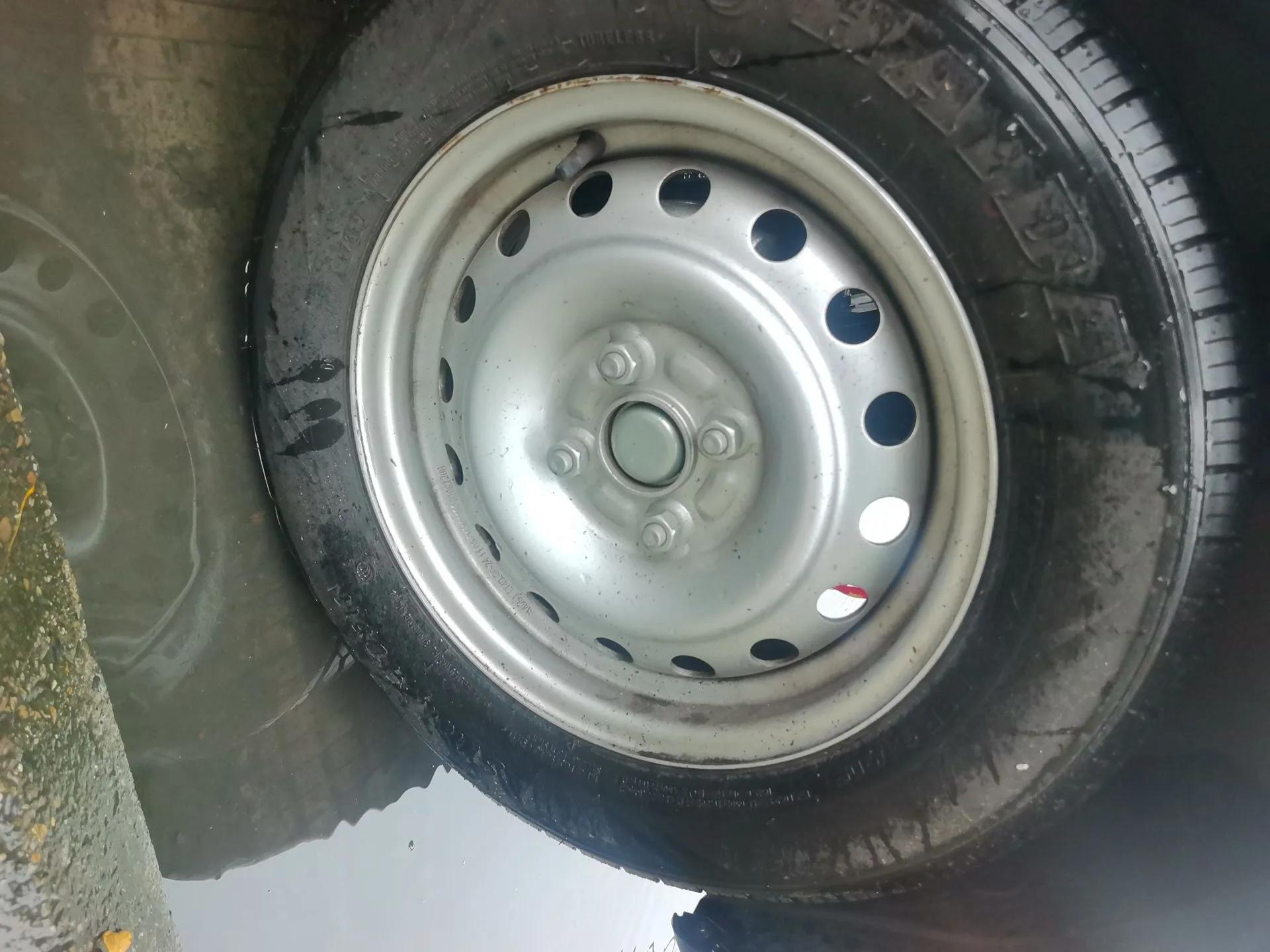 CHANGAN KUAYUE Xing V3 2023 1.5L Gasoline Standard Edition 2-Seat Van — миниатюра 8
