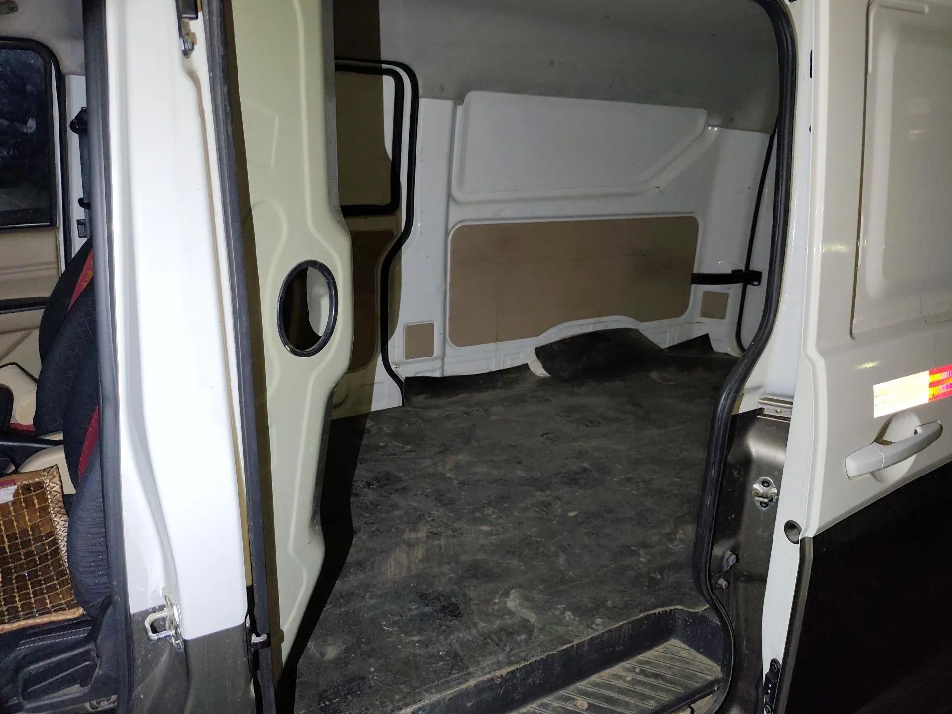 CHANGAN KUAYUE Xing V5 2021 1.5L Jinbao Edition Comfort Version JL473QH — миниатюра 18