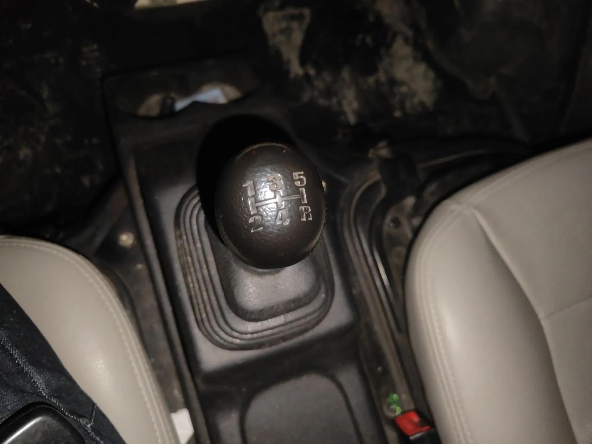 CHANGAN KUAYUE V5  — миниатюра 15