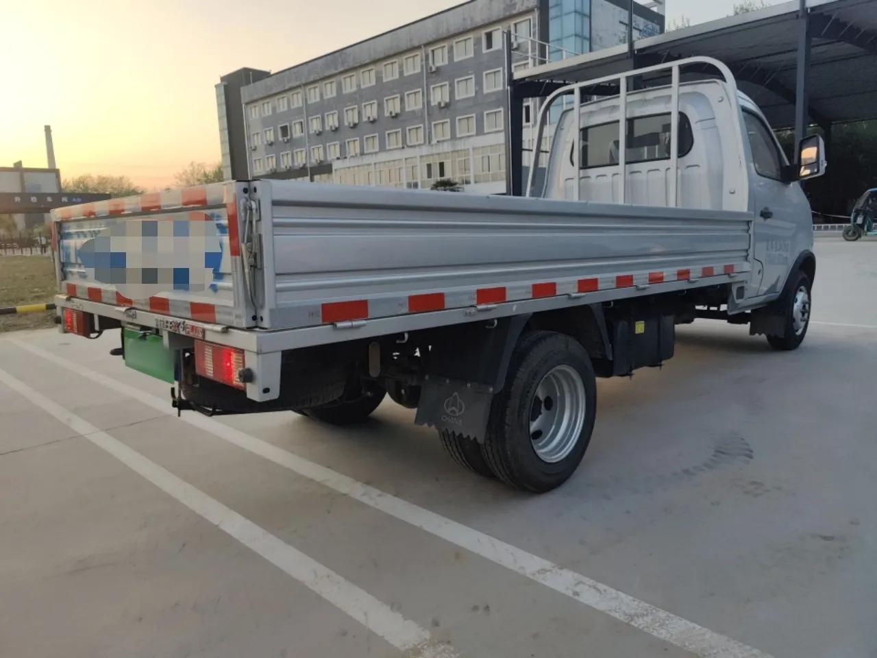 CHANGAN KUAYUE Wang X3 2021 1.6L Standard Single-Row Dual Rear Wheels 3300mm Cargo Bed DAM16KR — миниатюра 6