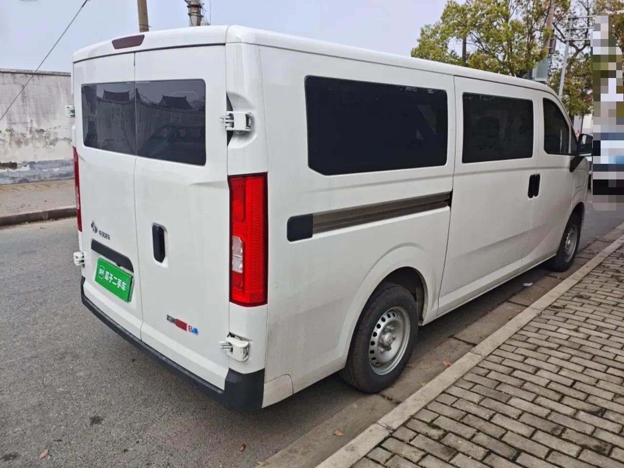 CHANGAN KUAYUE Starlight EV  — миниатюра 6