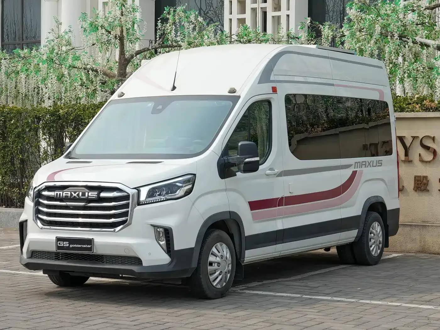 SAIC MAXUS V90 RV 2021 Model 2.0T Traveler V90 Self-propelled Class B Motorhome Luxury Version with Longitudinal Bed — миниатюра 1