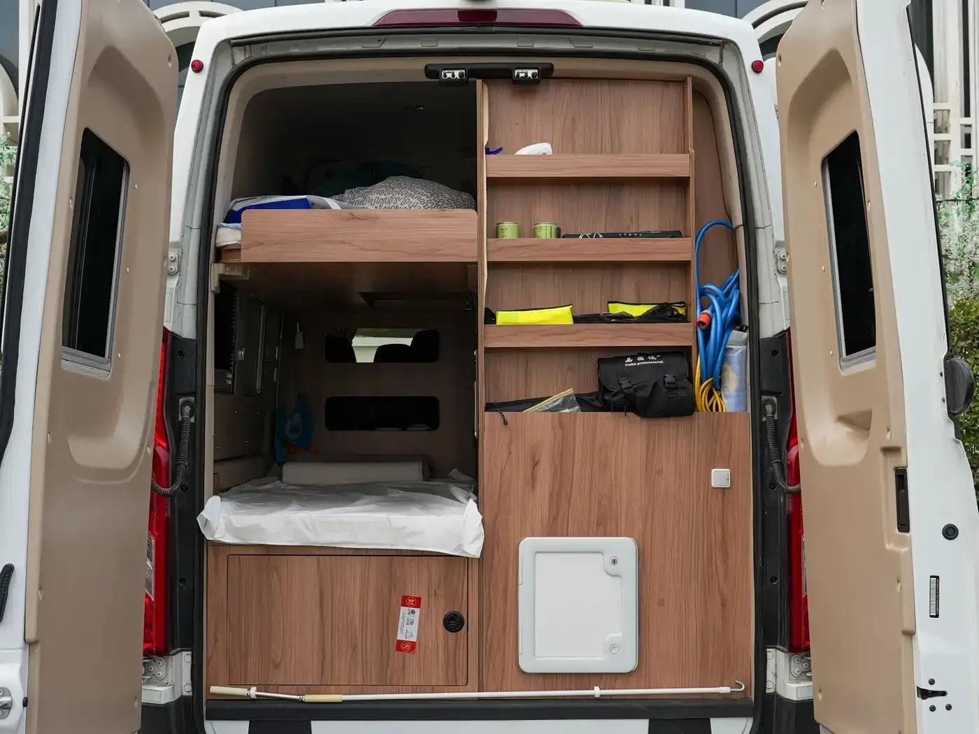 SAIC MAXUS V90 RV 2021 Model 2.0T Traveler V90 Self-propelled Class B Motorhome Luxury Version with Longitudinal Bed — миниатюра 34