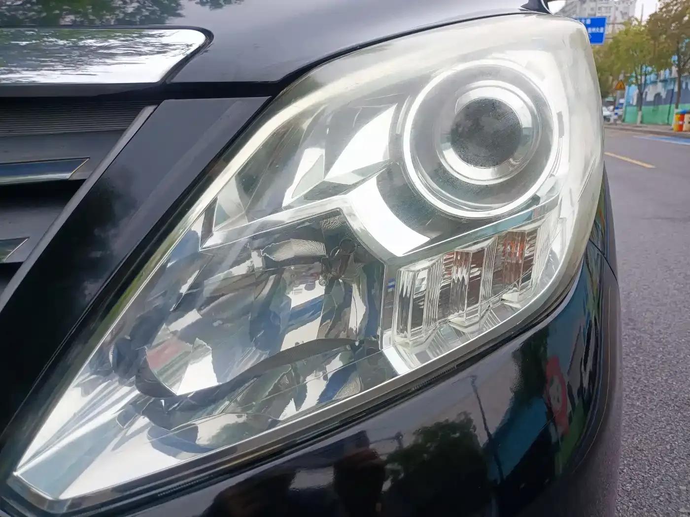Fengxing CM7 2014 2.4L Manual Executive Edition — миниатюра 12