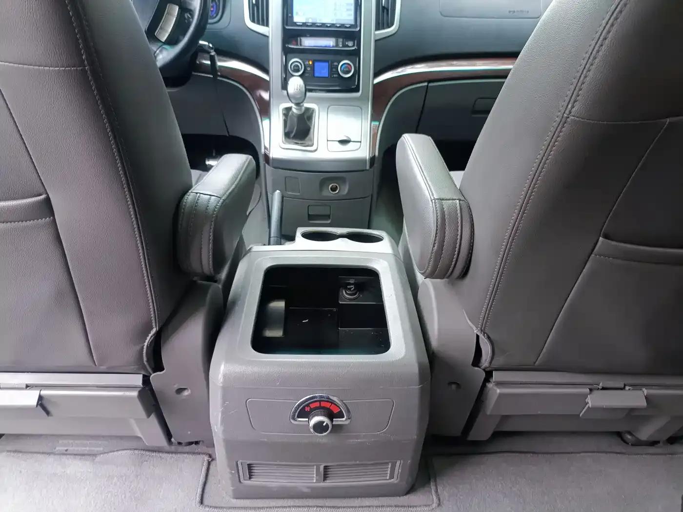 Fengxing CM7 2014 2.4L Manual Executive Edition — миниатюра 31