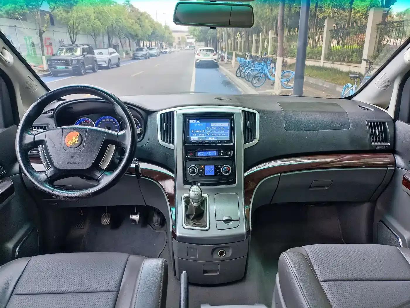 Fengxing CM7 2014 2.4L Manual Executive Edition — миниатюра 32