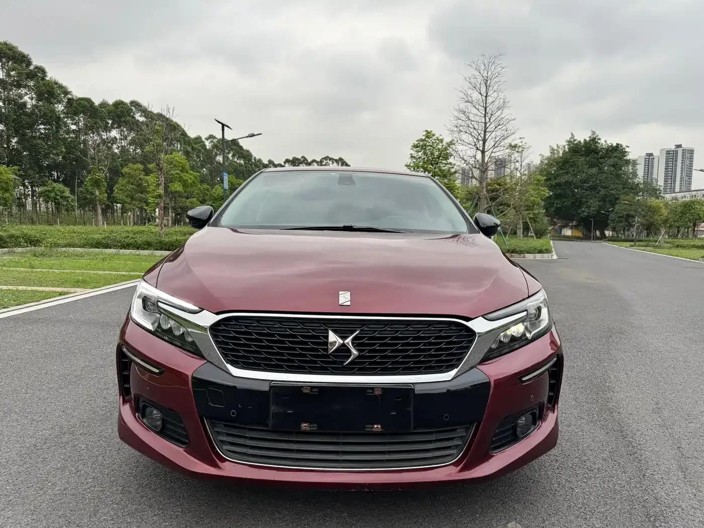 DS 4S 2016 1.6T Automatic Smart Edition THP160 — миниатюра 2
