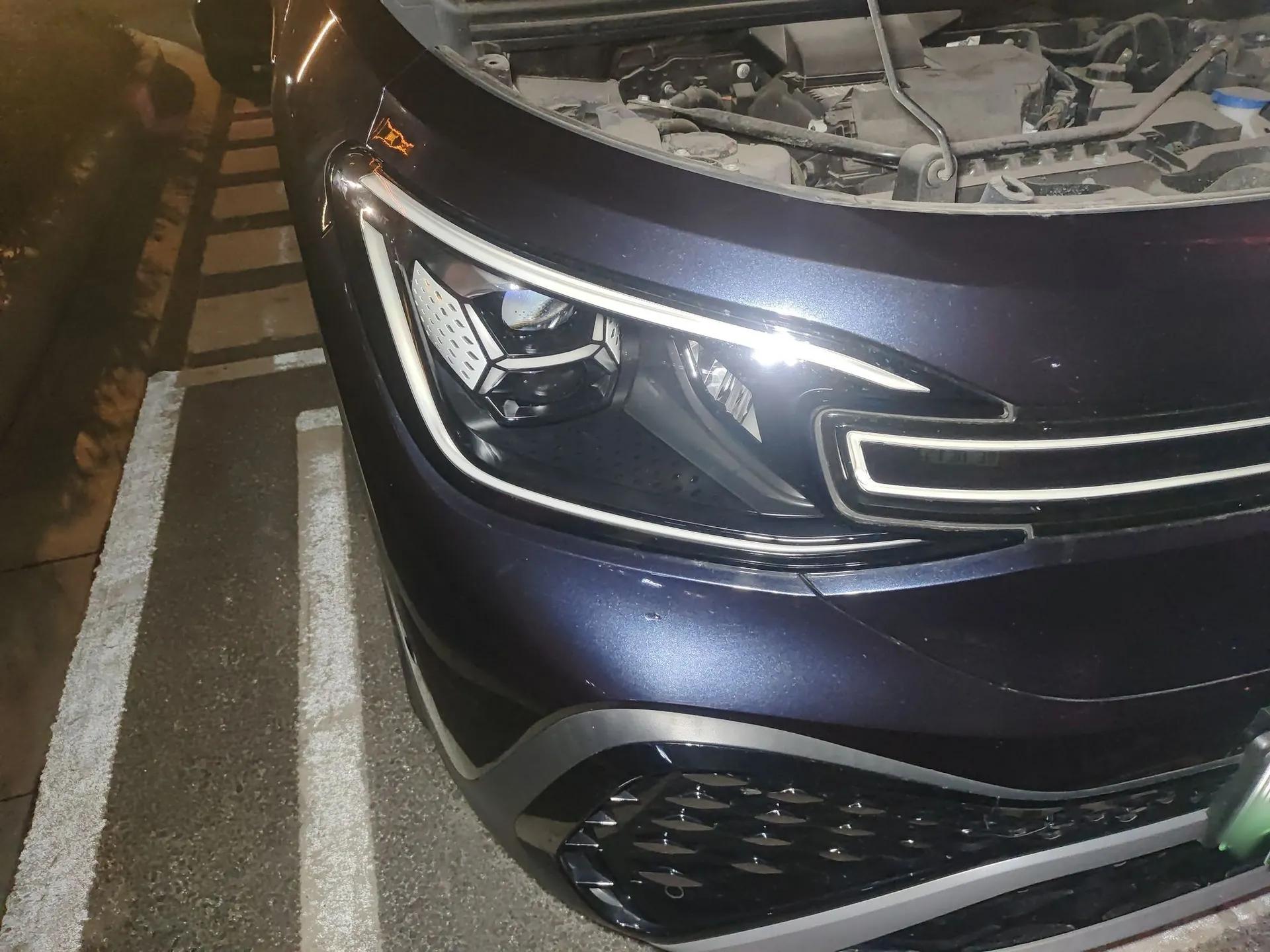 Volkswagen ID.6 CROZZ 2022 Long-Range Lite PRO Edition — миниатюра 7