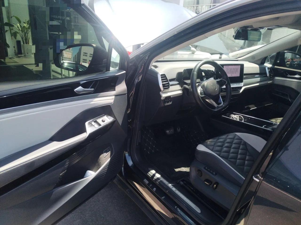 Volkswagen ID.6 CROZZ 2021 Revised Version Long-Range PRO Edition — миниатюра 17