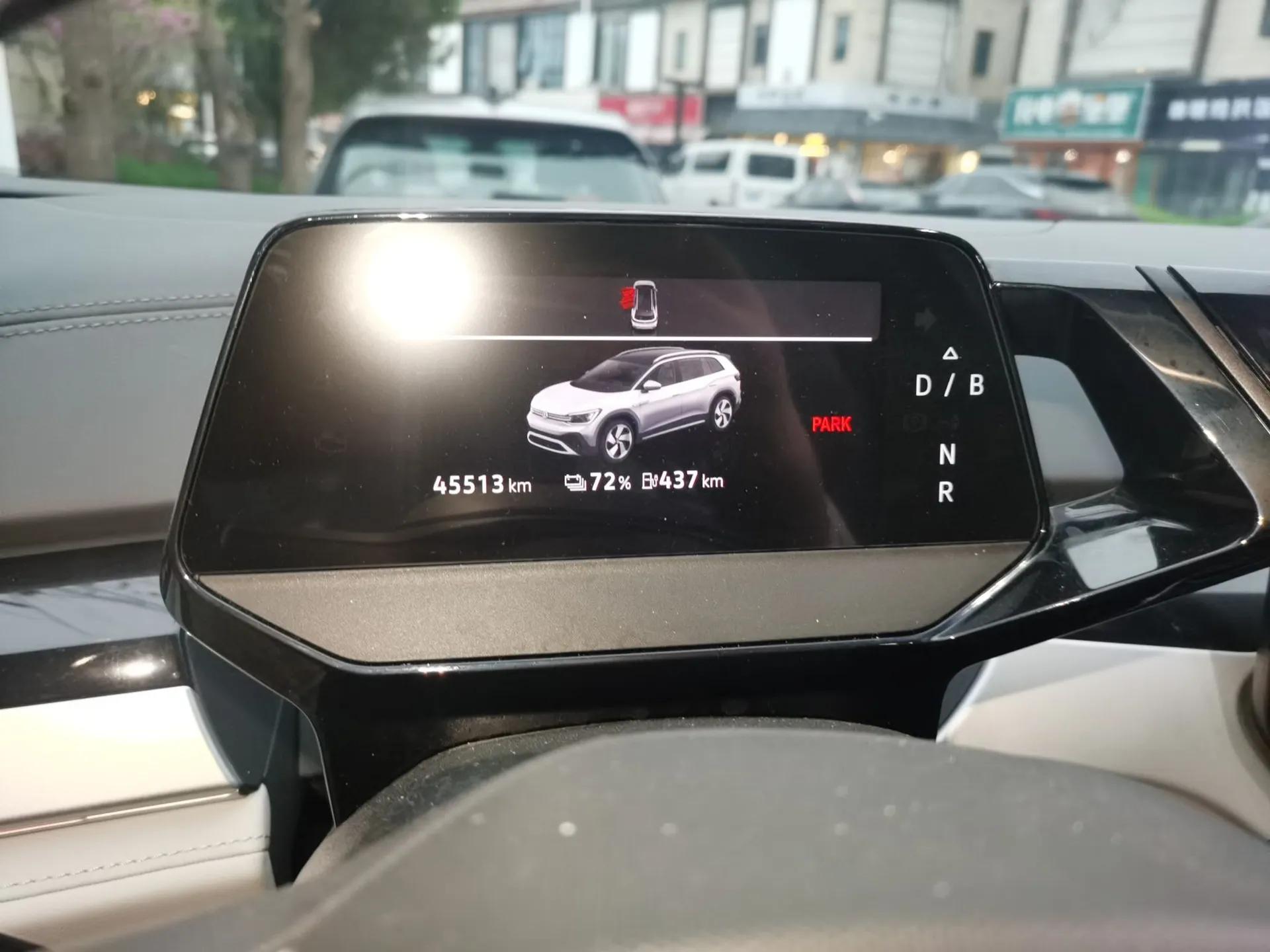Volkswagen ID.6 CROZZ 2022 Long-Range PRO Edition — миниатюра 12