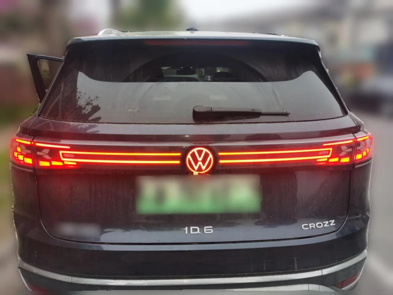 Volkswagen ID.6 CROZZ 2022 Long-Range PRO Edition — миниатюра 5