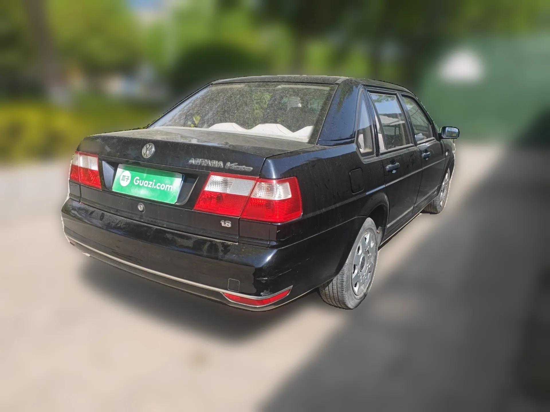 Volkswagen Santana Vista 2008 1.8L Manual Sishang Model — миниатюра 6