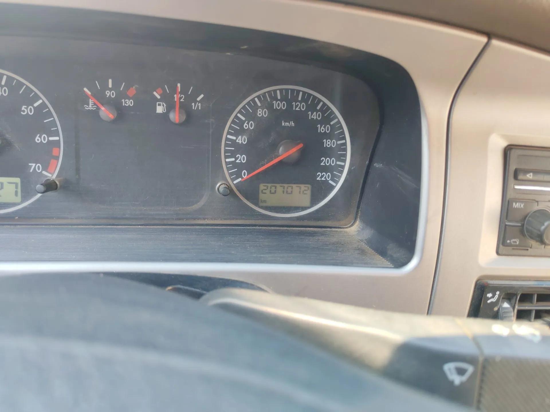 Volkswagen Santana Vista 2008 1.8L Manual Sishang Model — миниатюра 13