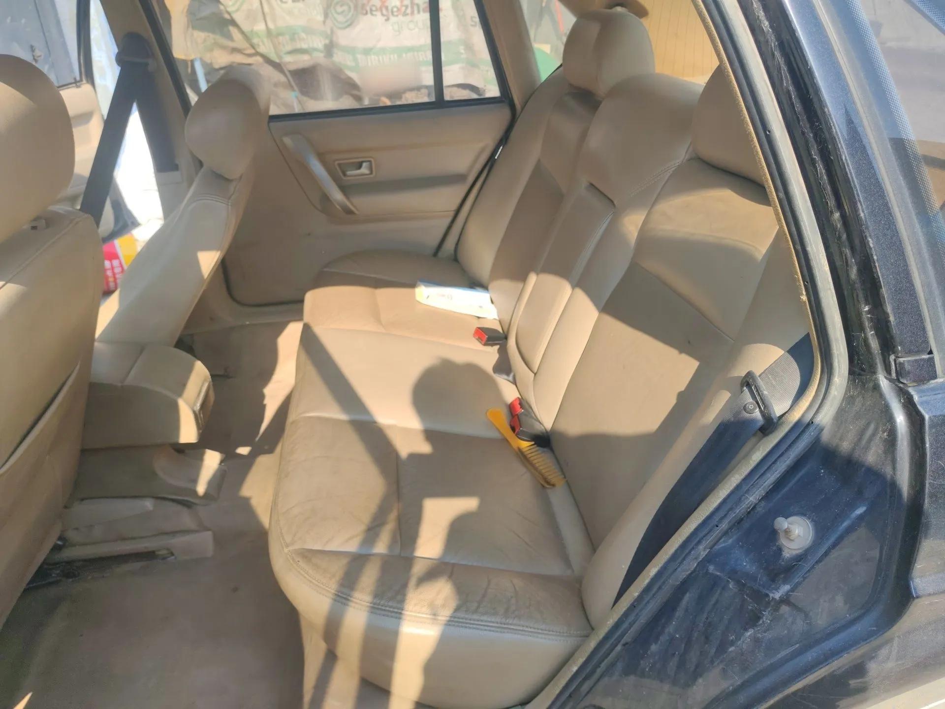 Volkswagen Santana Vista 2008 1.8L Manual Sishang Model — миниатюра 18