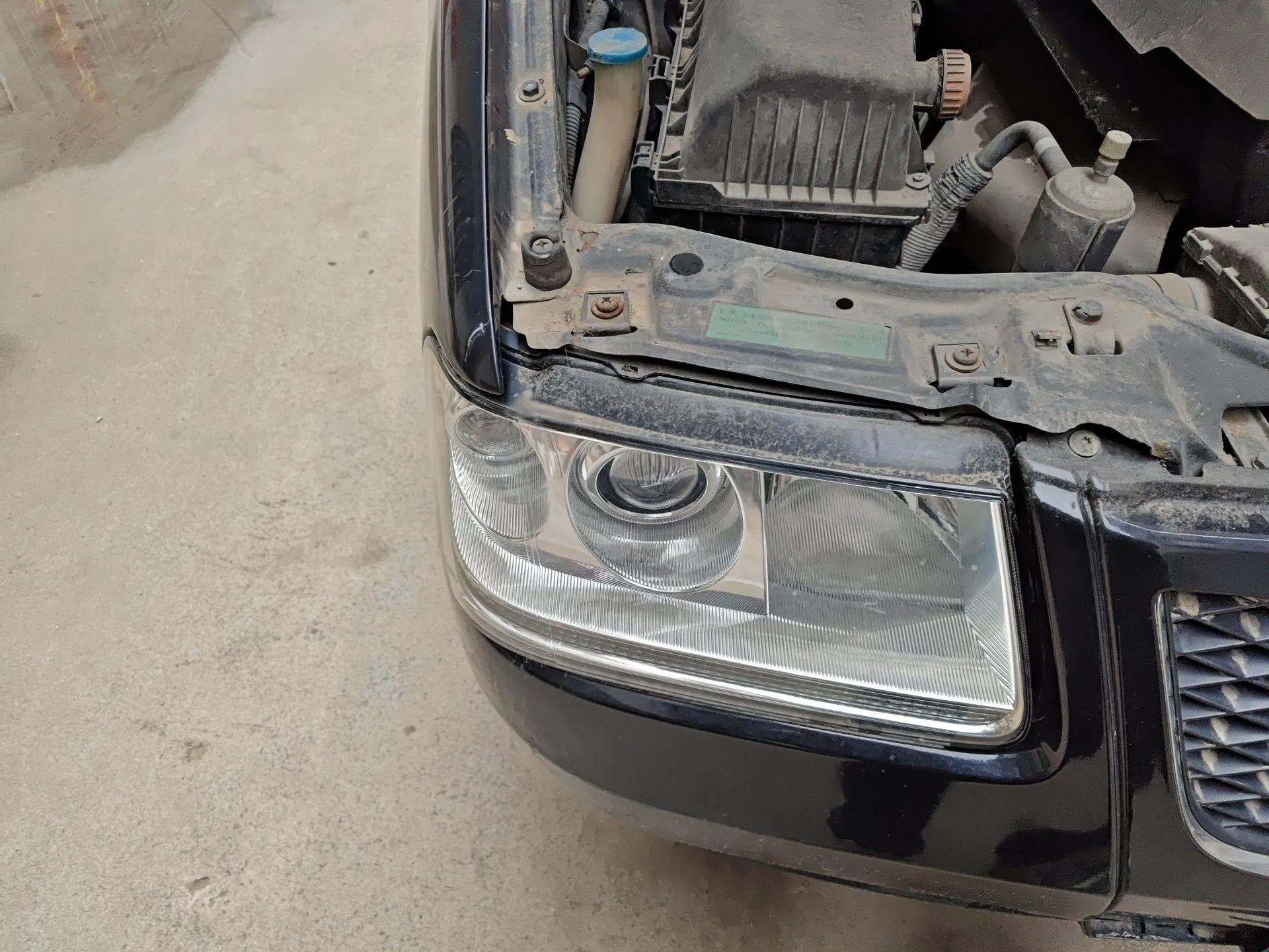 Volkswagen Santana Vista 2010 1.6L Manual Comfort Version — миниатюра 7