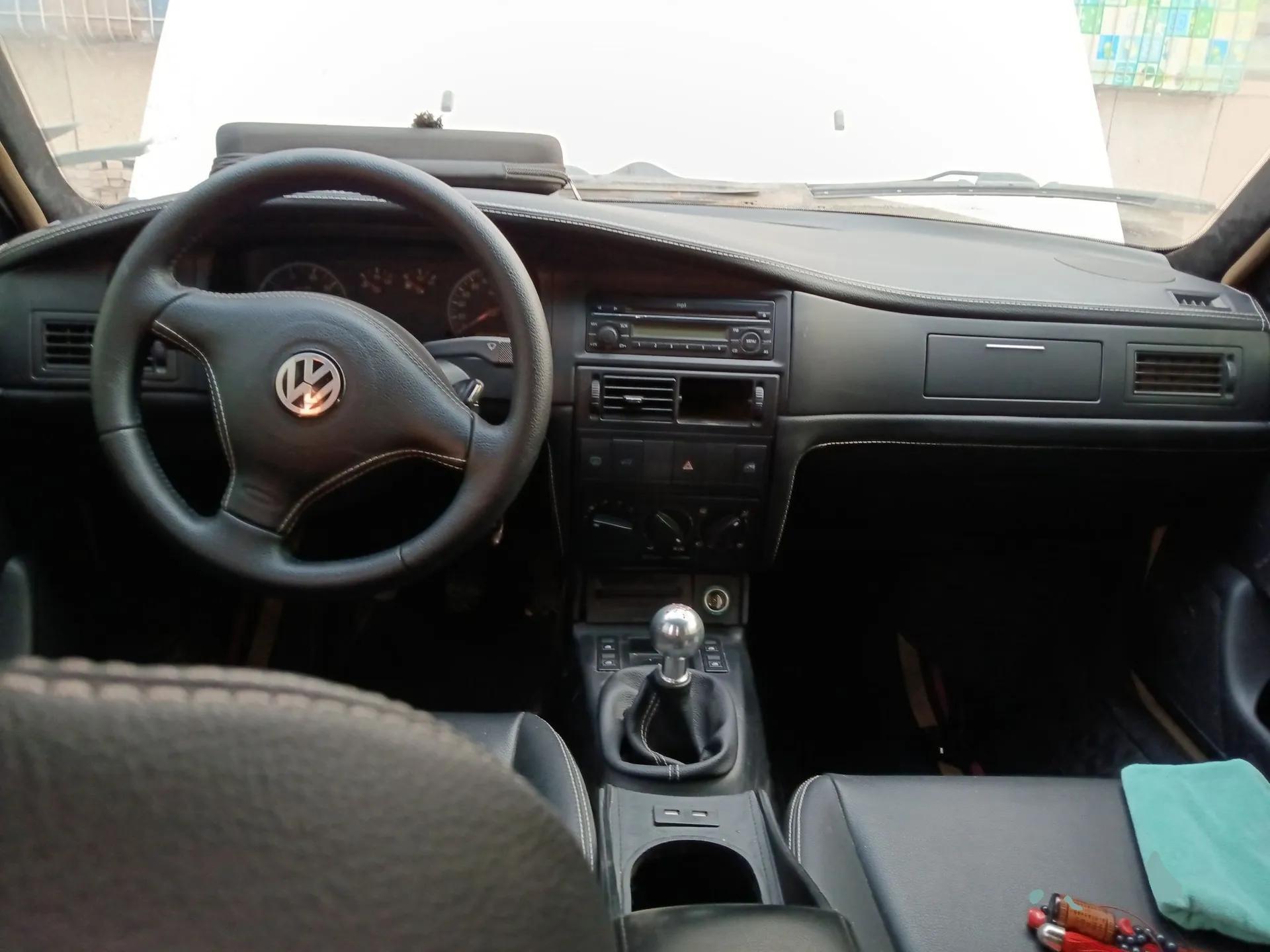 Volkswagen Santana Vista 2008 1.8L Manual Sishang Model — миниатюра 10