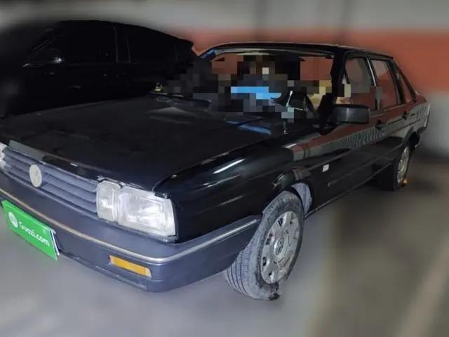 Volkswagen Santana Classic 2004 1.8L Standard Edition