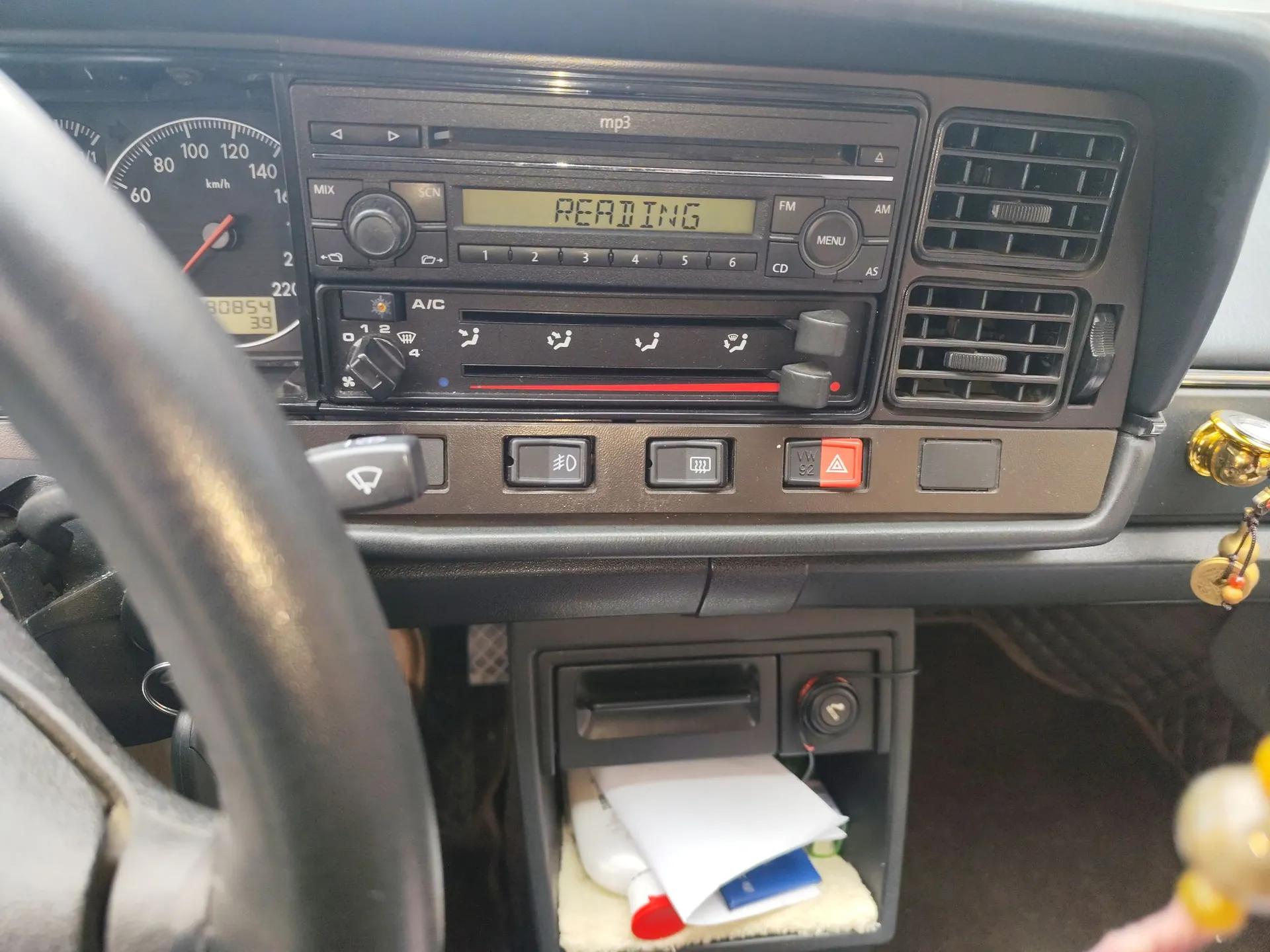 Volkswagen Santana Classic 2007 1.8L Jingchang Model — миниатюра 14